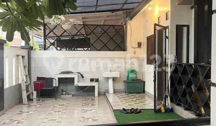 RUMAH DI DUTA GARDEN KOMPLEK BEVERLY HILLS SHM 2