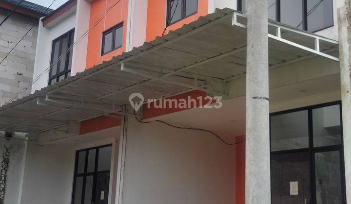 Rumah 2 Lantai Dekat Kawasan  2