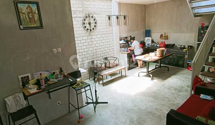 Dijual rumah Cluster De'Residence Harapan Indah Bekasi 2