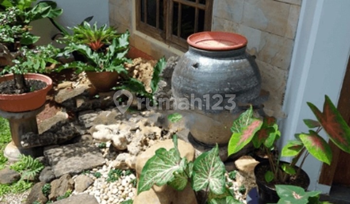 FOR SALE READY-TO-MOVE-IN HOUSE IN A HOUSING ESTATE IN PONDOK KOPI, EAST JAKARTA