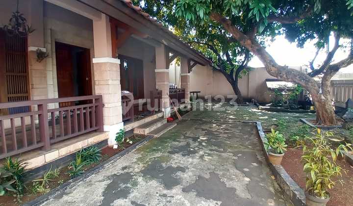 QUICK SALE CHEAP WELL-MAINTAINED HOUSE NEAT GOOD READY TO OCCUPY CIPINANG MUARA EAST JAKARTA 2