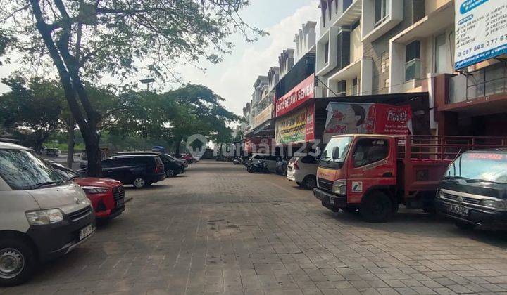 Ruko di Harapan Indah, Bekasi 300 m Bagus SHM 2