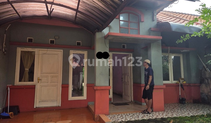 For Sale: House with Extensive Land in Green Boulevard Cluster 2