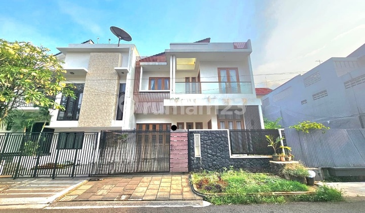 Dijual cepat rumah 2lantai minimalis siaphuni di Pondok Indah Jakarta Selatan