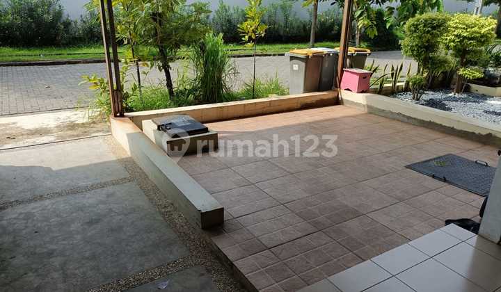 WTS rumah bagus 1½lantai semi furnished Green Ara Cluster Ebony 2