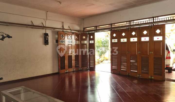 Dijual rumah asri di Cempaka Putih Jakarta Pusat 2