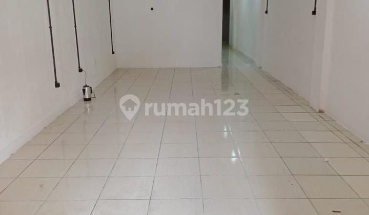 Dijual Ruko di Arteri Pondok Indah, Jakarta Selatan