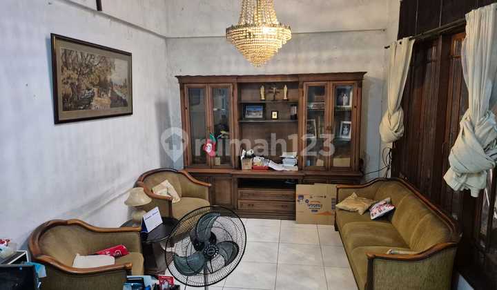 Dijual harga miring rumah di jalan Gading Indah Raya Kelapa Gading Dijual harga miring rumah di jalan Gading Indah Raya Kelapa Gading