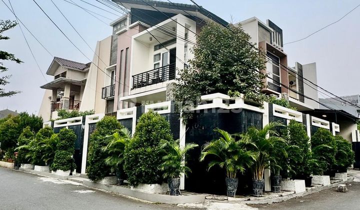 DIJUAL RUMAH BAGUS SIAPHUNI DI PULOMAS BARAT JAKARTA TIMUR