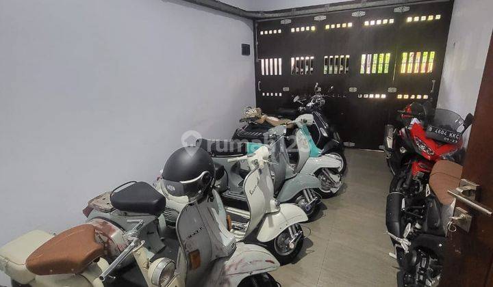 Rumah Bagus Furnished SHM Cempaka Putih Tengah, Jakarta Pusat 2