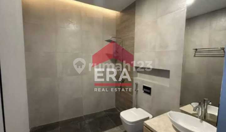 Rumah Cantik Dan Berlokasi Strategis Di Bojong Indah 2