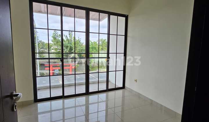 Beautiful and Affordable House in a Strategic Location at Green Lake City 2