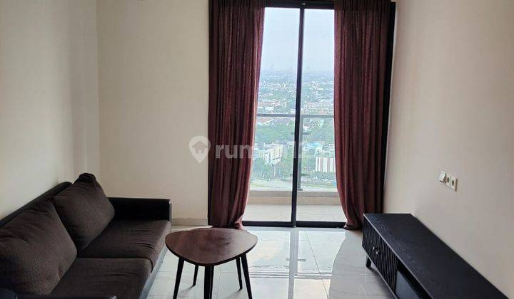 ruang tamu apartemen bagus dan berlokasi sangat