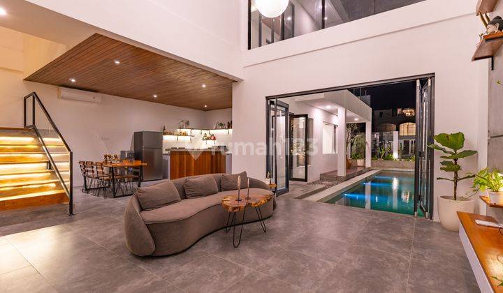 Modern 2 Bedroom Villa In Seseh With Private Pool 1