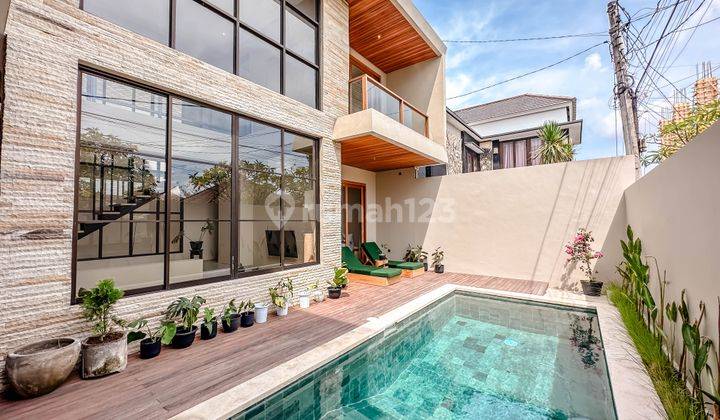 Modern 3 Bedrooms Villa For Sale In Berawa Canggu 2