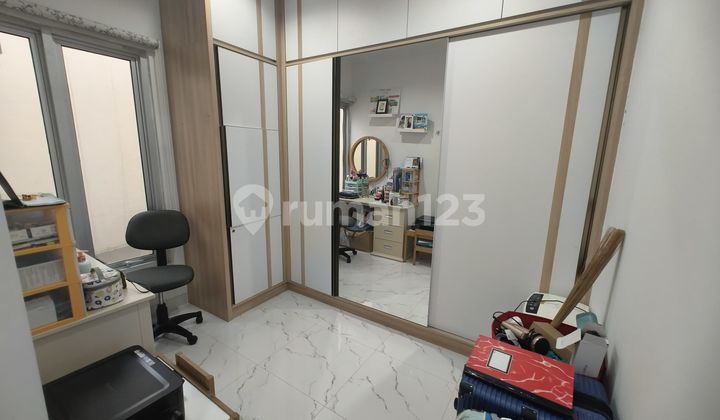 Rumah Bagus, Lingkungan Asri, Siap Huni, di Sektor 7C Gading Serpong