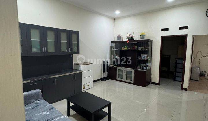 Dijual Rumah Siap Huni, di Villa Arteri Kebon Jeruk Jakarta Barat 1