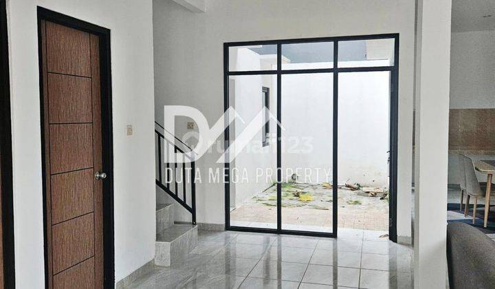 Dijual Cepat Rumah Baru Design Modern di Bsd, Tangerang 2