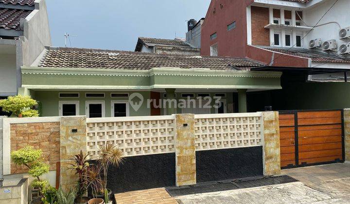 Rumah Minimalis Dan Luas Diharapan Jaya Rumah Shm Sudah Renovasi 1