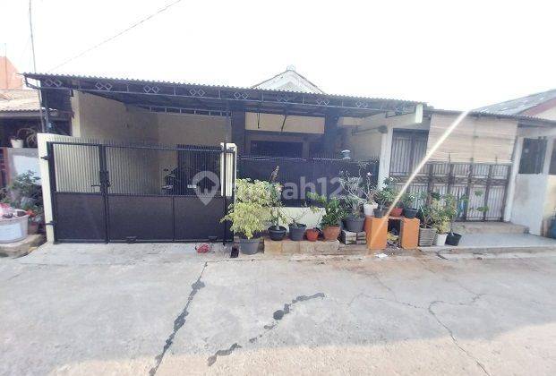 dijual rumah sangat luas di dalam perumahna Rumah di ini SHM Butuh Renovasi 1