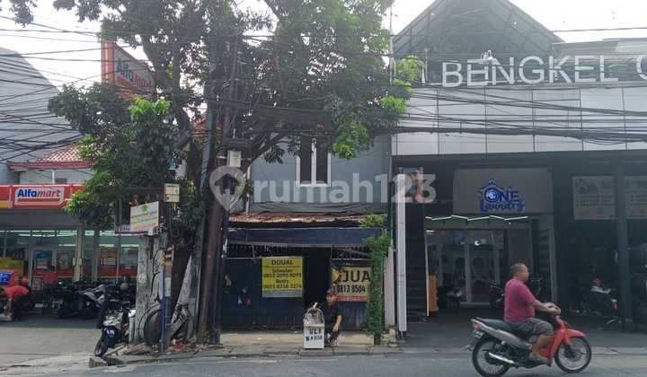 Dijual Ruko Murah dengan luas 5,2 x 38 di Haji Nawi Jakarta Selatan