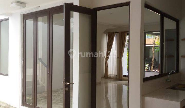 Rumah di Lingkungan Yang Aman Dan Nyaman Discovery Bintaro  2