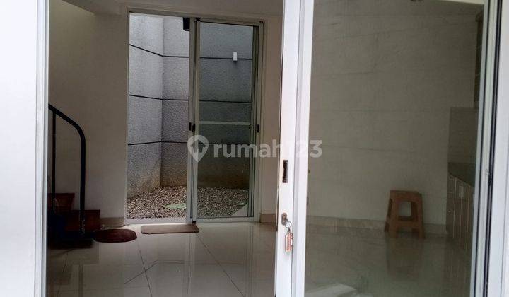 Rumah di Discovery Bintaro, Siap Huni, Bersih Dan Nyaman 1