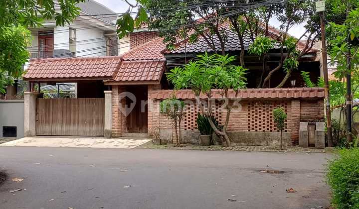 Dijual Rumah siap huni di Tanah Kusir Jakarta Selatan 