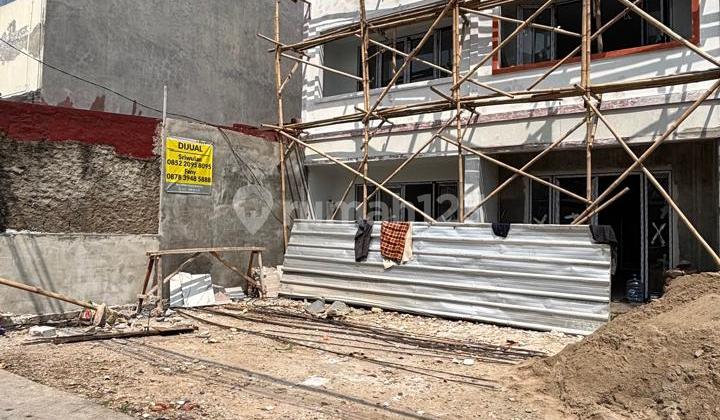 New Shop House for Sale on Curug Agung Street, Tanah Baru, Beji, Depok 1