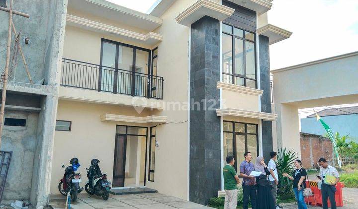 Rumah 2lantai 400jt an 2