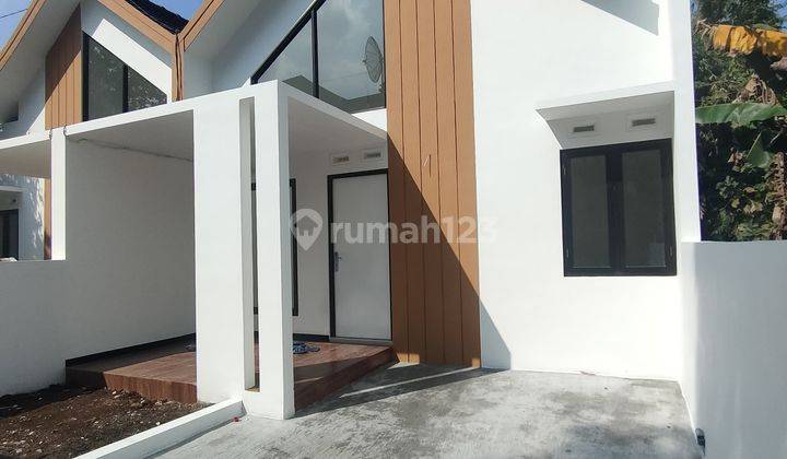 Rumah Baru Murah Di Batu , Shm 2