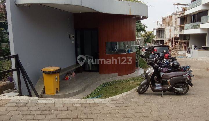 Villa 3 Lantai full furnished lokasi dekat jatimpark 3  2