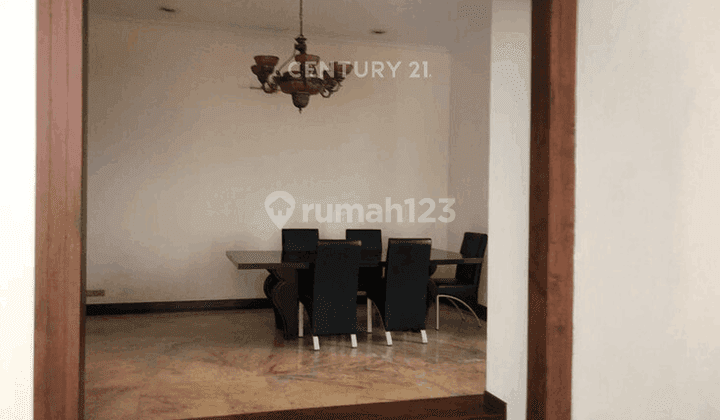 Rumah Besar Komplek Pejabat Tinggi Negara Patra Kuningan  NS0012 2