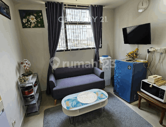 Evenciio Apartment 2BR/2 Bath 1st Floor Furnished A Step Away to UI Campus Evenciio Apartment 2BR/2 Bath 1st Floor Furnished A Step Away to UI Campus