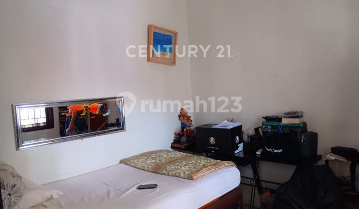 Rumah Asri  Dan Nyaman Di Kemang Pratama - Bekasi  2