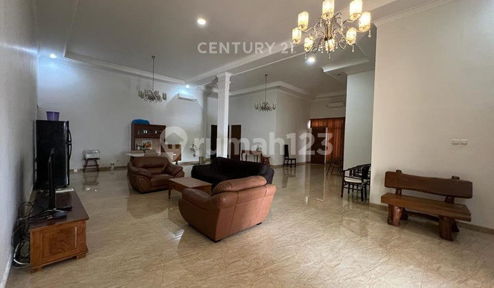 Rumah Luas Siap Huni Jalan Depan 2 Mobil Di Pulomas R1656 1