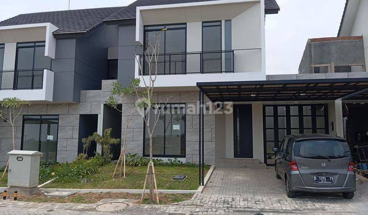 Rumah 2 Lantai Shm Baru Kontrakan Selatan 1