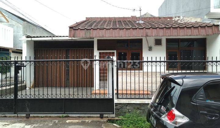 Rumah Sudah Renovasi Kontrakan SHM - Sertifikat Hak Milik di jalan kembar tengah, Regol Unfurnished 1