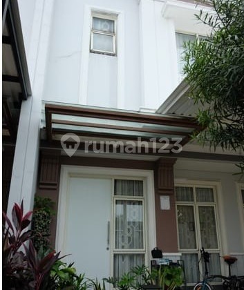 Rumah Semi Furnished SHM Siap Huni di BSD The Savia Tangerang 2