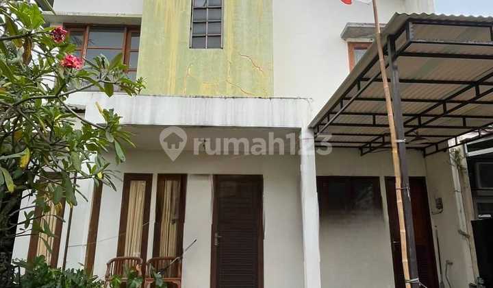 Dijual Rumah Asri Hook Siap Huni di Cluster Flamboyan Alam Sutera Tangerang Selatan. Dijual Rumah Asri Hook Siap Huni di Cluster Flamboyan Alam Sutera Tangerang Selatan.