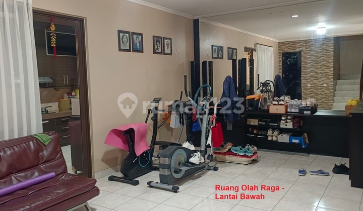 Rumah Sudah diRenovasi Hadap Taman Cluster Green Cove, BSD 2