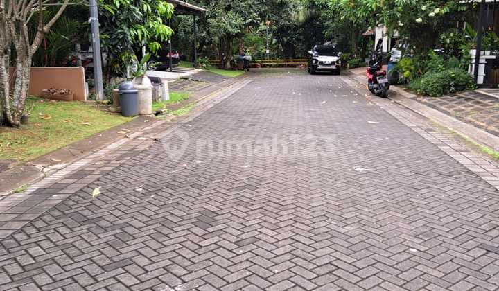 Jual Cepat Rumah 2 Lantai Sudah Renovasi dan Siap Huni di Delatinos - BSD Tangerang Selatan. 2