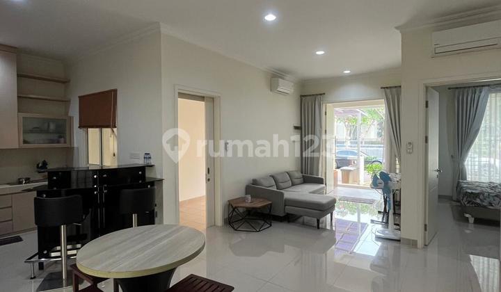 Dijual Rumah Bagus Semi Furnished Lokasi Terdepan di Cluster Flamingo Gading Serpong