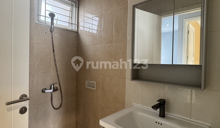Rumah Full Furnished Siap Huni Karelia Village Gading Serpong 2