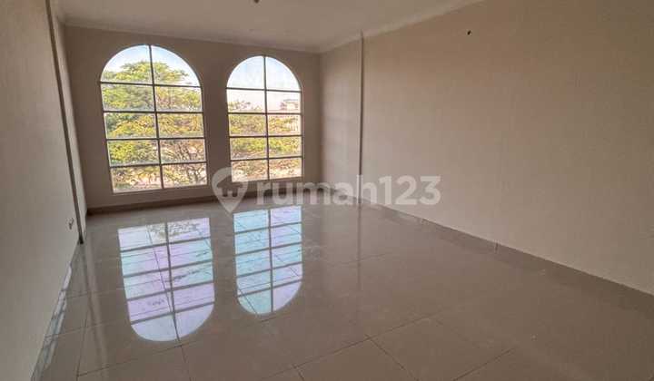 Dijual Ruko Greatwall 3,5 Lantai di Greenlake City Jakarta Barat