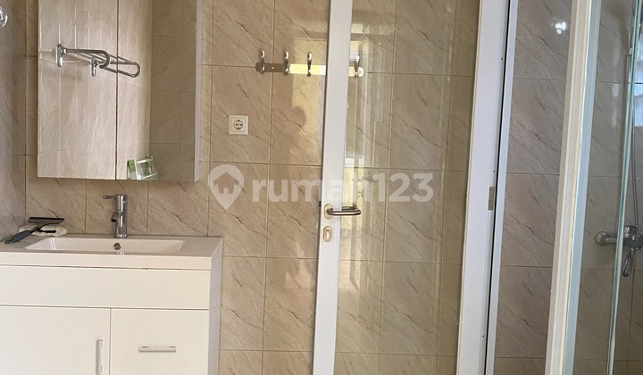 Rumah Bagus (9x18) di Provence Parkland BSD. Tangerang, Lingkungan Bagus, Bebas Banjir dan Transportasi Mudah 2