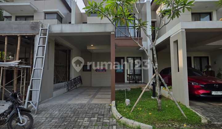 For Sale House Near Cimanggis Toll Road, Elite Podomoro Golfview Housing, Hickory Cluster