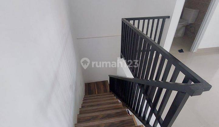 Rumah 2 Lantai Dan Berpagar Di Citra Gran Cibubur 2