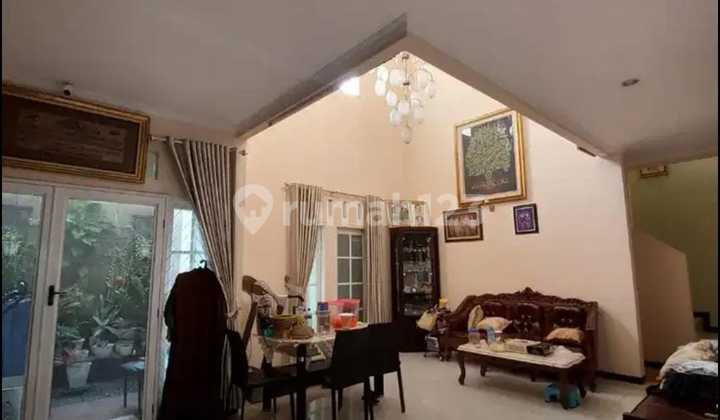 For Sale Ready-to-Occupy House on Boulevard Taman Laguna Cibubur For Sale Ready-to-Occupy House on Boulevard Taman Laguna Cibubur