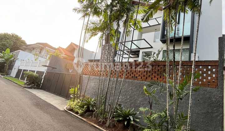 Jual Cepat Rumah dengan Kolam Renang, Siap Huni di Lebak Bulus Jakarta Selatan 2